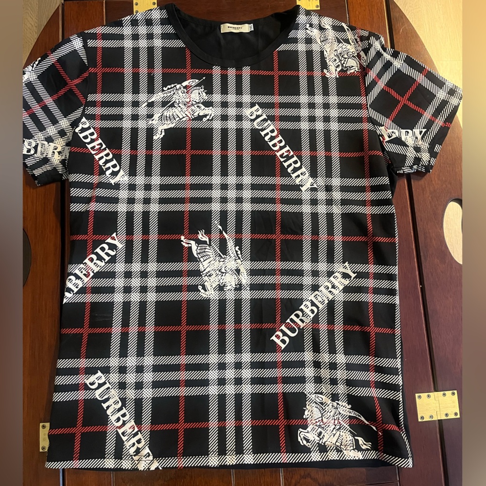 Burberry Black and Red Equestrian Knight design shirt